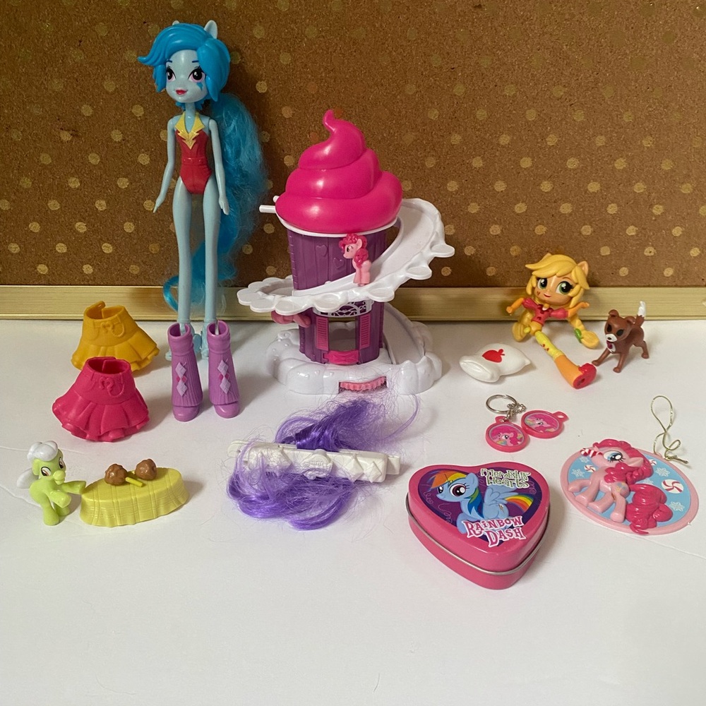 My Little Pony: Squishy Pops Display Case, apple Jack, rainbow dash doll, & more
